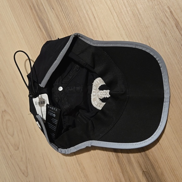 NWT FP Movement Run It Back Packable Hat, Black, One Size - Picture 2 of 3